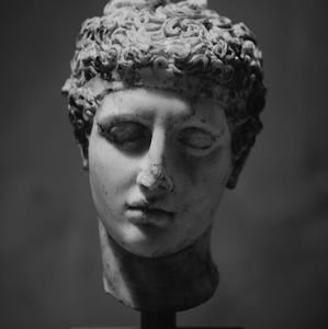 Meet your Posher, Lennon